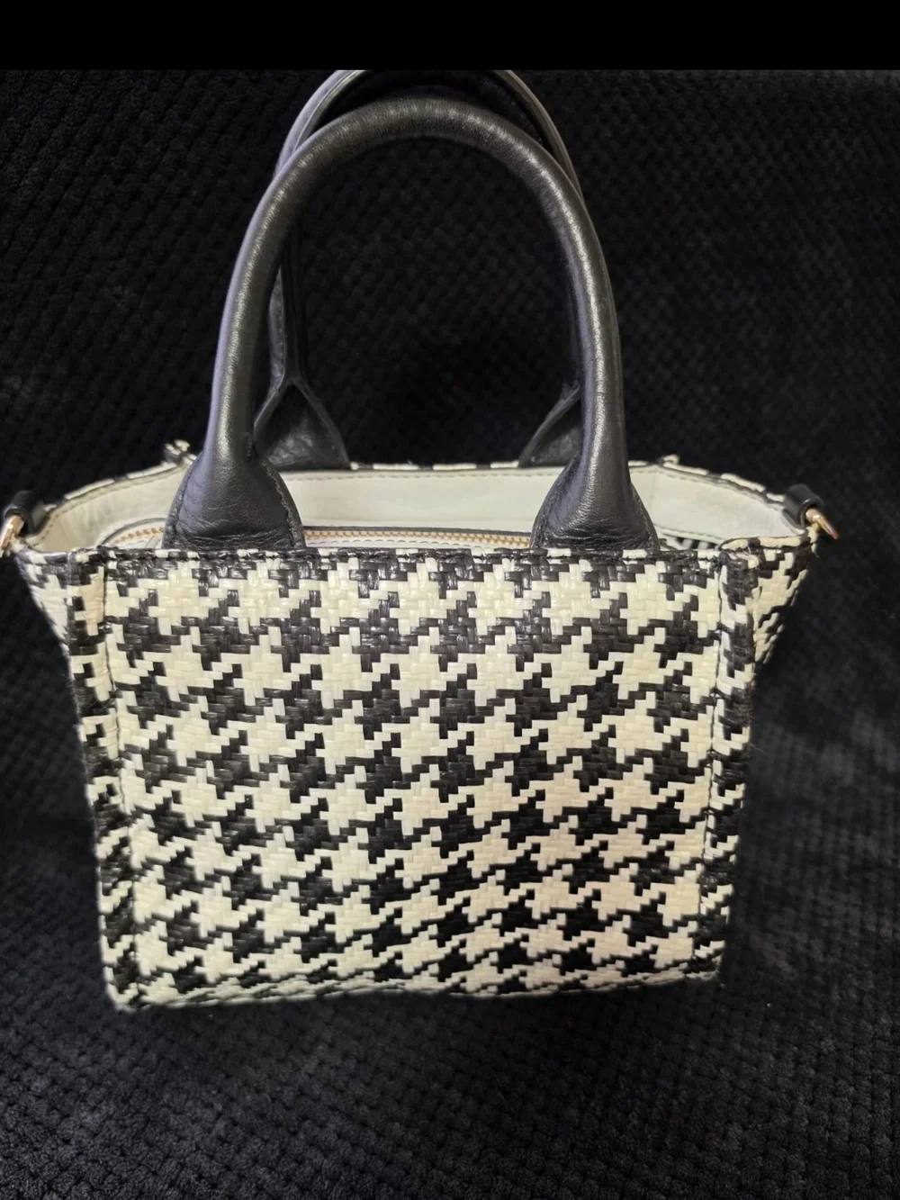 Kate Spade Classic Black & White Houndstooth Tote Claremont Drive Marcella Line